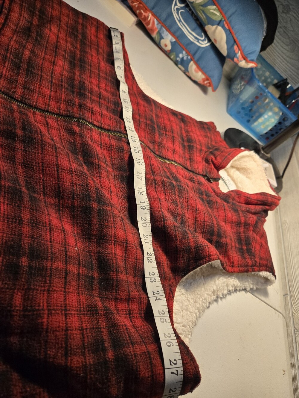NWT Maurices Women’s Plus 3X Red/Black Plaid Lined Sherpa Full Zip Vest Pockets - Picture 7 of 8